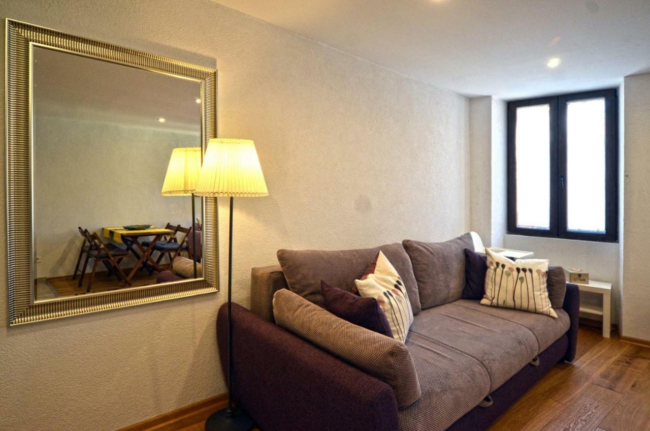 Bodi Apartment ロヴィニ エクステリア 写真